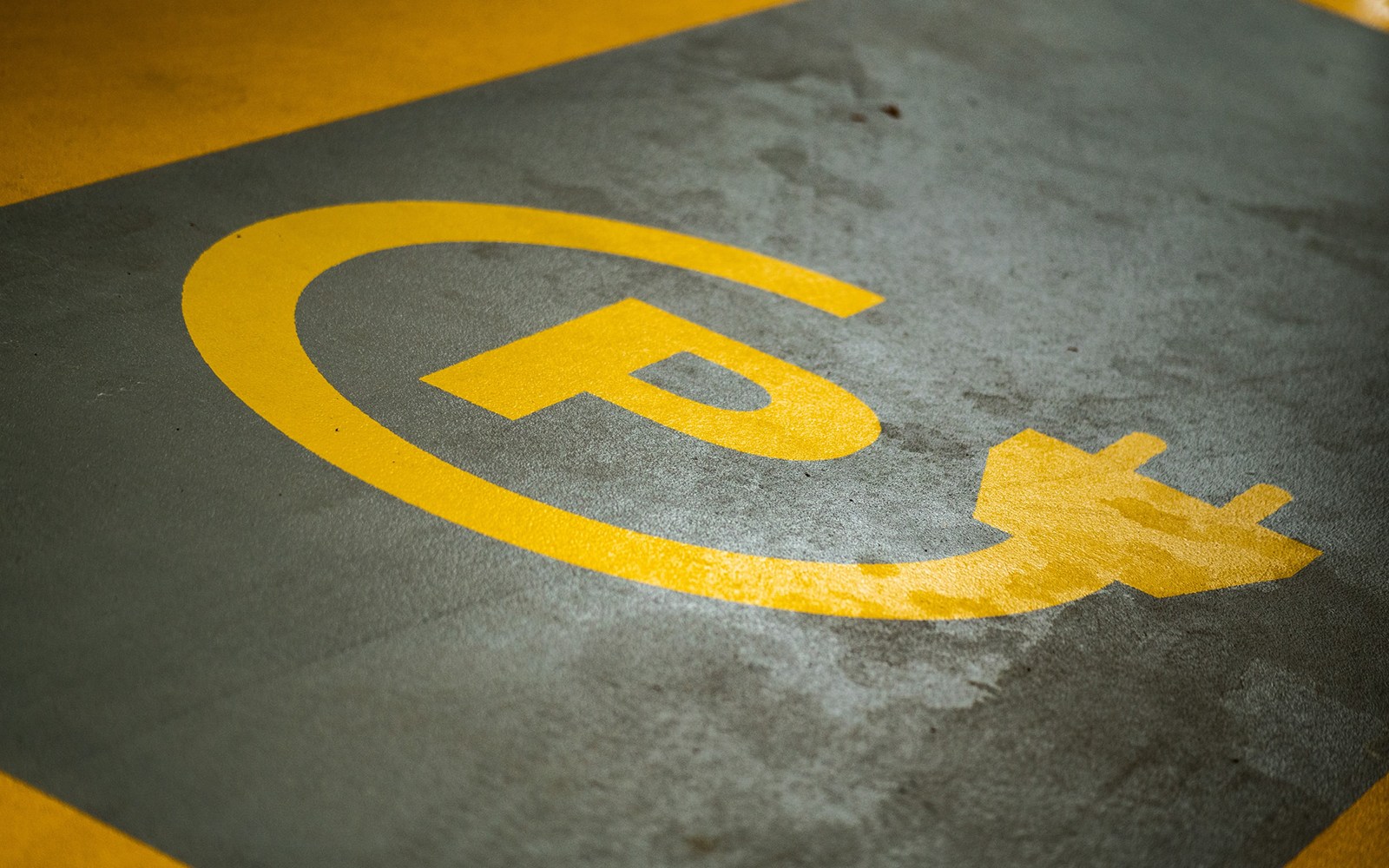 Photo of the electric parking space icon
