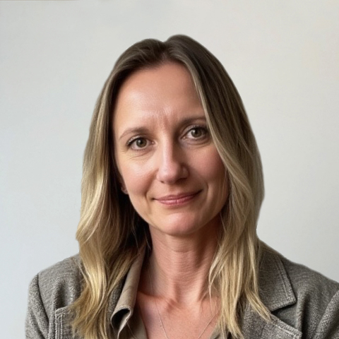 Photo of Stacy Smedley